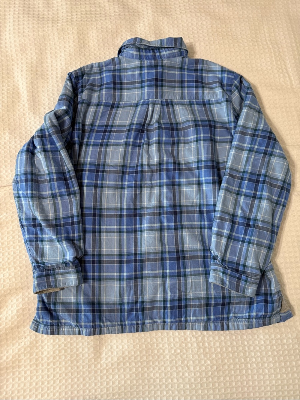 Women’s shirts/shackets - Picture 3 of 9